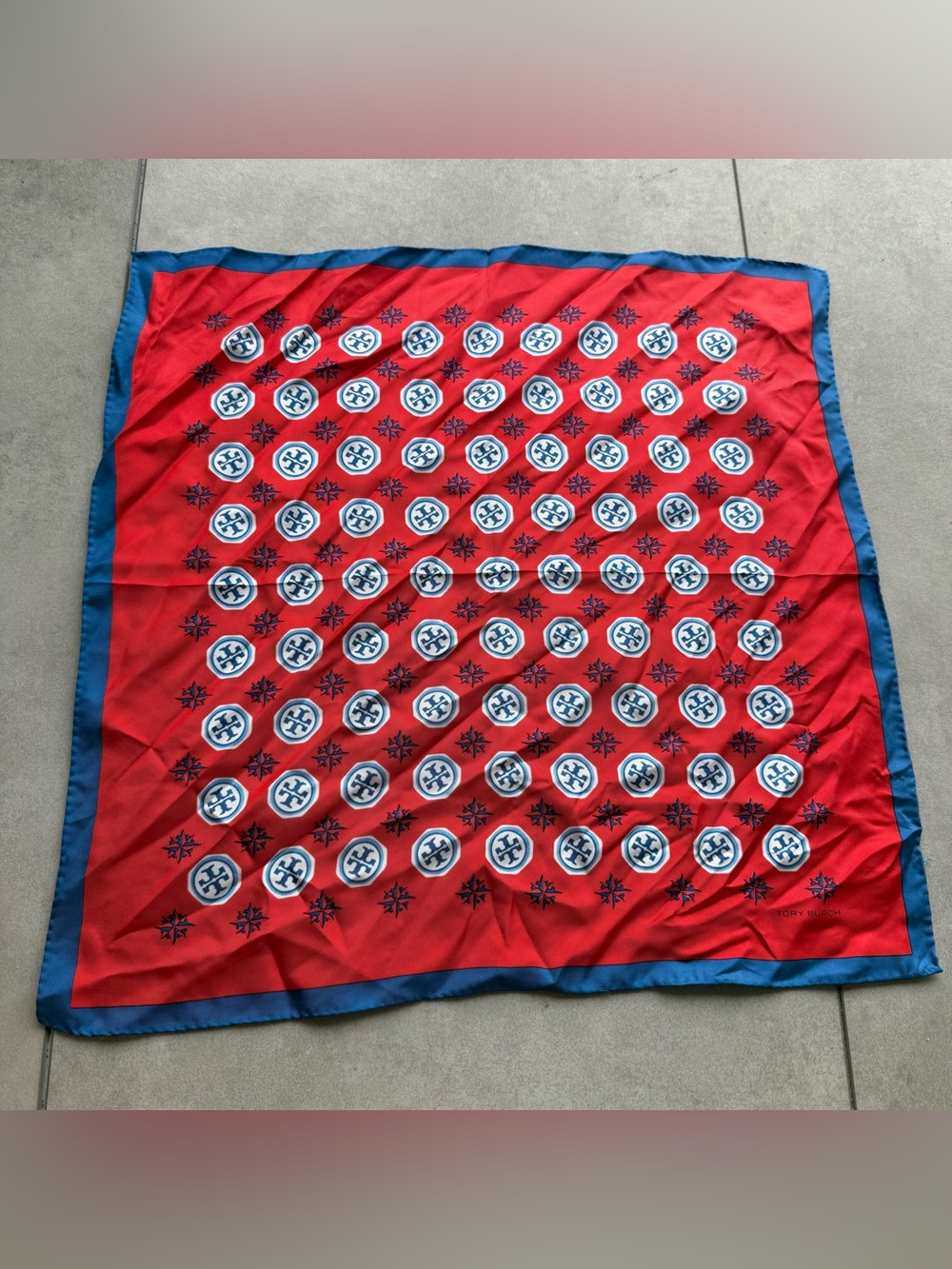 Tory Burch scarf logo Red blue Christmas 18inch by 18 inch lightweight designer